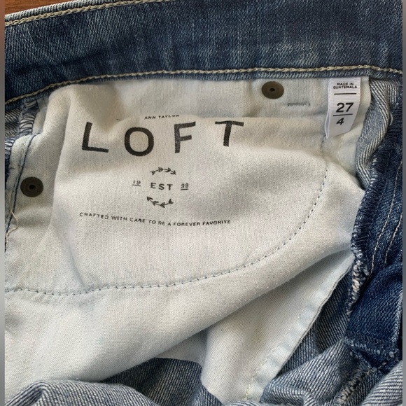 Ann Taylor LOFT Denim Jean Shorts Sz 27 (4) - Picture 6 of 7